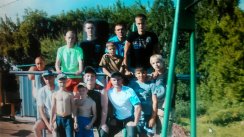 Площадка для воркаута в городе Заозёрный №4927 Маленькая Советская фото