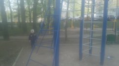 Площадка для воркаута в городе Москва №5119 Маленькая Современная фото