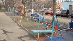 Площадка для воркаута в городе Москва №2061 Маленькая Современная фото