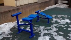 Площадка для воркаута в городе Москва №4893 Маленькая Современная фото
