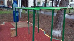 Площадка для воркаута в городе Москва №5115 Средняя Современная фото