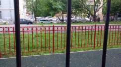 Площадка для воркаута в городе Москва №5183 Маленькая Современная фото