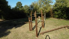 Площадка для воркаута в городе Биббиано №1831 Средняя Советская фото