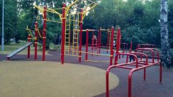 Площадка для воркаута в городе Москва №2165 Средняя Хомуты фото