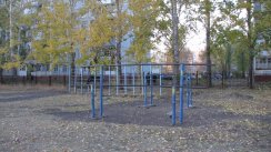 Площадка для воркаута в городе Омск №24 Средняя Советская фото