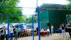 Площадка для воркаута в городе Славянск-на-Кубани №2331 Средняя Современная фото