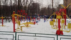 Площадка для воркаута в городе Москва №2117 Средняя Современная фото