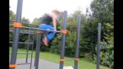 Melanie Driessen (Netherlands) First Female World Championship in Street Workout 2014 Amsterdam